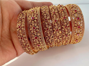 Set of 6 gold Antique Bridal bangles set/Bridal bangles/Rajwadi bangles/Indian Bangles/Bangles/gold plated bangles/Indian Wedding Jewelry