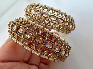 Openable Gold Kundan Polki Bangles pair/Polki Kundan antique finish Pearl Bangles /Indian Jewelry/Dull gold kundan bangles/Indian Wedding