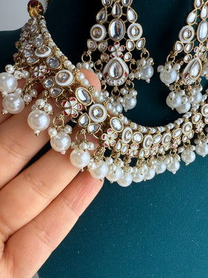 White Pearl Meenakari Kundan Necklace Set with long jhumka and Tikka /Kundan Choker/bridal necklace/Indian wedding jewelry/