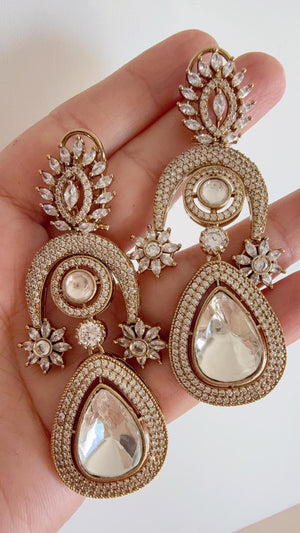 Sabyasachi-Inspired Moissanite kundan Earrings/Elegant Statement Jewelry/Gold Finish Moissanite Polki Earrings/Bridal Diamond earrings
