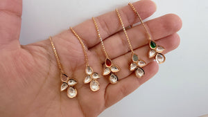 Dainty Maang tikka/ Kundan Tikka/ Indian Wedding Jewelry/ Pakistani Jewelry/ Matha patti/ Indian forehead jewelry/Kundan Maangtikka