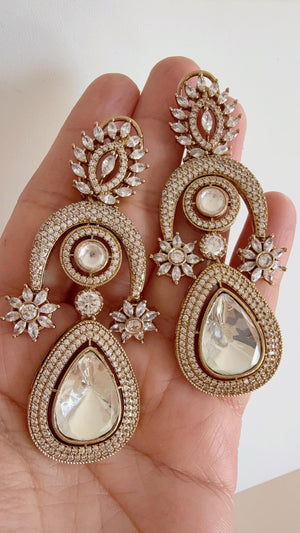 Sabyasachi-Inspired Moissanite kundan Earrings/Elegant Statement Jewelry/Gold Finish Moissanite Polki Earrings/Bridal Diamond earrings