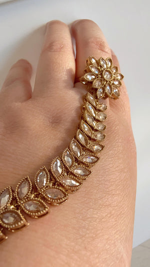 Antique dull color Polki Pearl Kundan Hath Paan single /hand harness/Indian Jewelry/Hand Jewelry/Haath phool/Hathh Panja