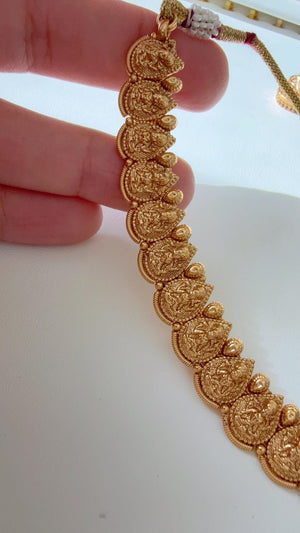 Antique Gold Necklace with small jhumki /Indian wedding jewelry/South Indian Jewelry/Wedding necklace/Temple Jewelry
