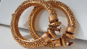 Gold Kada Bangles bangle/Indian Bangles/Antique gold Kada/Kundan bridal bangles set/Gold Kada/Indian bangles Bracelets