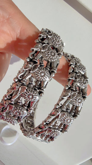 Openable Oxidized Silver elephant Bangles /German Silver /Oxidized Bangles/ Silver Bracelet /Indian bangles//Indian Wedding Bangles