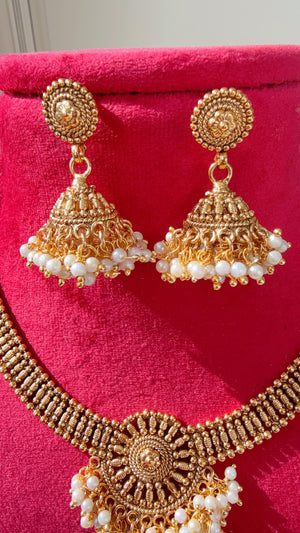 Antique Gold Necklace/Indian wedding jewelry/South Indian Jewelry/Wedding necklace/Temple Jewelry