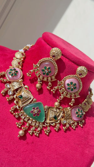 Heritage inspired Kundan & Mint Pink Ruby Stone Necklace Set //Kundan Heritage Necklace Set//Bridal Mint pink necklace