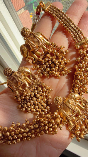 Elephant Choker Necklace /Indian Choker /Guttapusalu necklace /Temple jewelry/South Indian jewelry/Indian Wedding jewelry