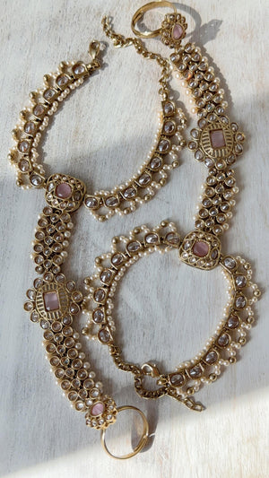Ava Antique dull Baby Pink Polki Pearl Kundan Hath Paan single /hand harness/Indian Jewelry/Hand Jewelry/Haath phool/Hathh Panja