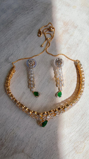 2 tone Emerald green diamond choker/Indian jewelry/Bridal choker/ bridal diamond choker/green necklace choker