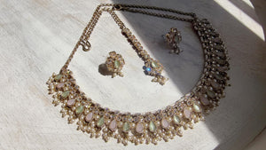 Petite look Antique Polki Kundan Mint pink Necklace Set with stud Earrings and Tikka | Indian Jewelry | Bridal Jewelry Kaur