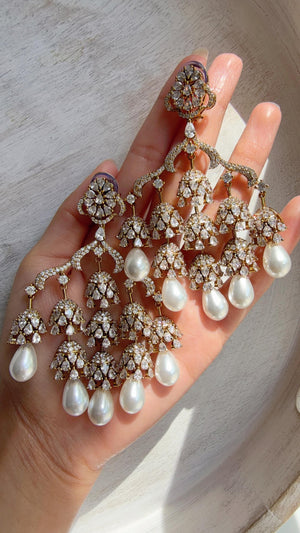 Mehendi Antique look Diamond Pearl Chandelier/ Chandbali Chandelier Earrings/Luxury Bridal Jewelry/Indian jhumka/Faith