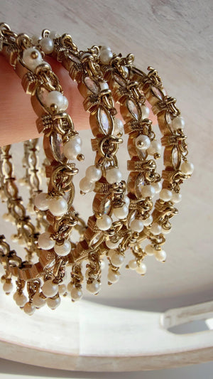 Gold Kundan Pearl Bangles 4 PC/Indian Bangles/Wedding jewelry/Polki