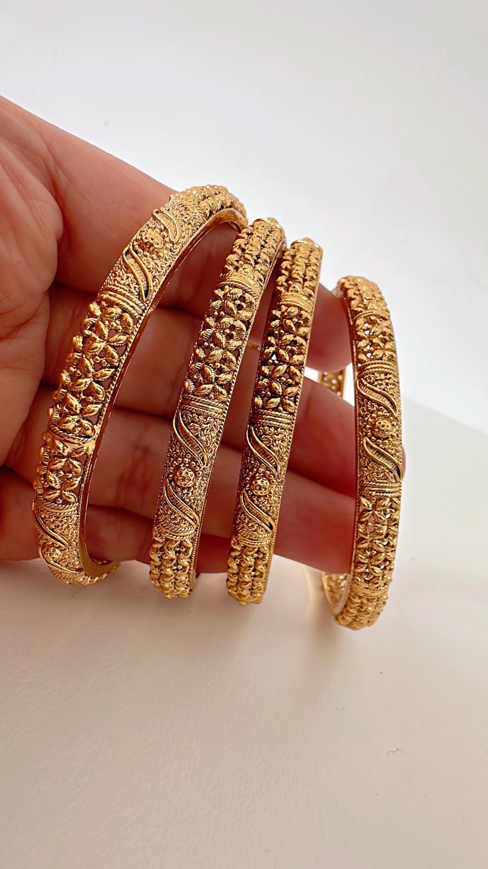 Indian Bangles 4 PC set /Pearl Bridal Bangle set/Gold Plated Wedding Bangles/Mix n Match bangles/Gold chuda Set/Indian jewelry