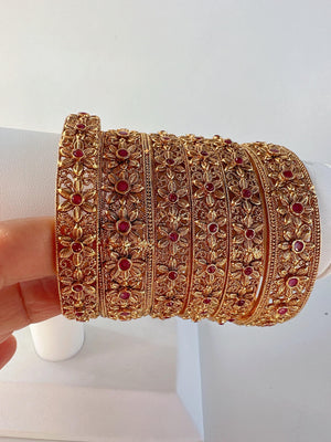 Set of 6 gold Antique Bridal bangles set/Bridal bangles/Rajwadi bangles/Indian Bangles/Bangles/gold plated bangles/Indian Wedding Jewelry