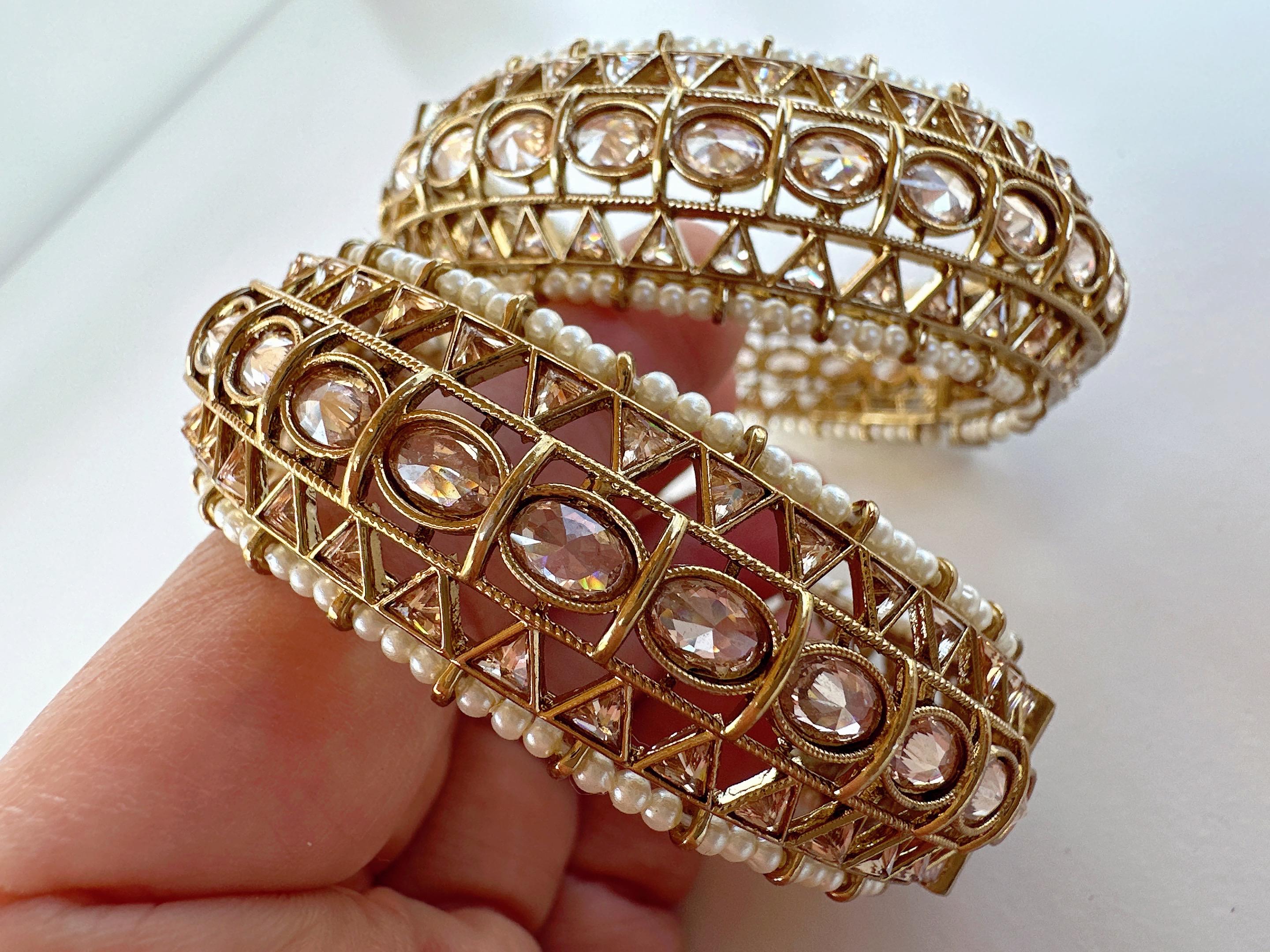 Openable Gold Kundan Polki Bangles pair/Polki Kundan antique finish Pearl Bangles /Indian Jewelry/Dull gold kundan bangles/Indian Wedding