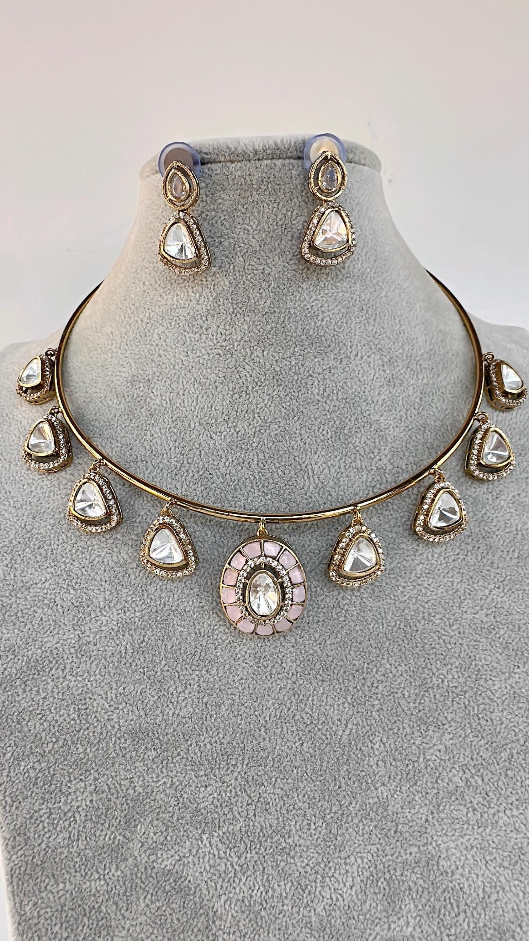 Polki Kundan Moissanite Pink hasli necklace /Polki Kundan Stone wedding Necklace / Indian Bridal pink Jewelry/Indian Wedding jewelry