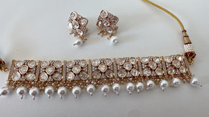 Bridal Kundan Jewelry Moissanite choker necklace stud set/Polki Kundan Stone Necklace / Indian Bridal Jewelry/Indian Wedding jewelry