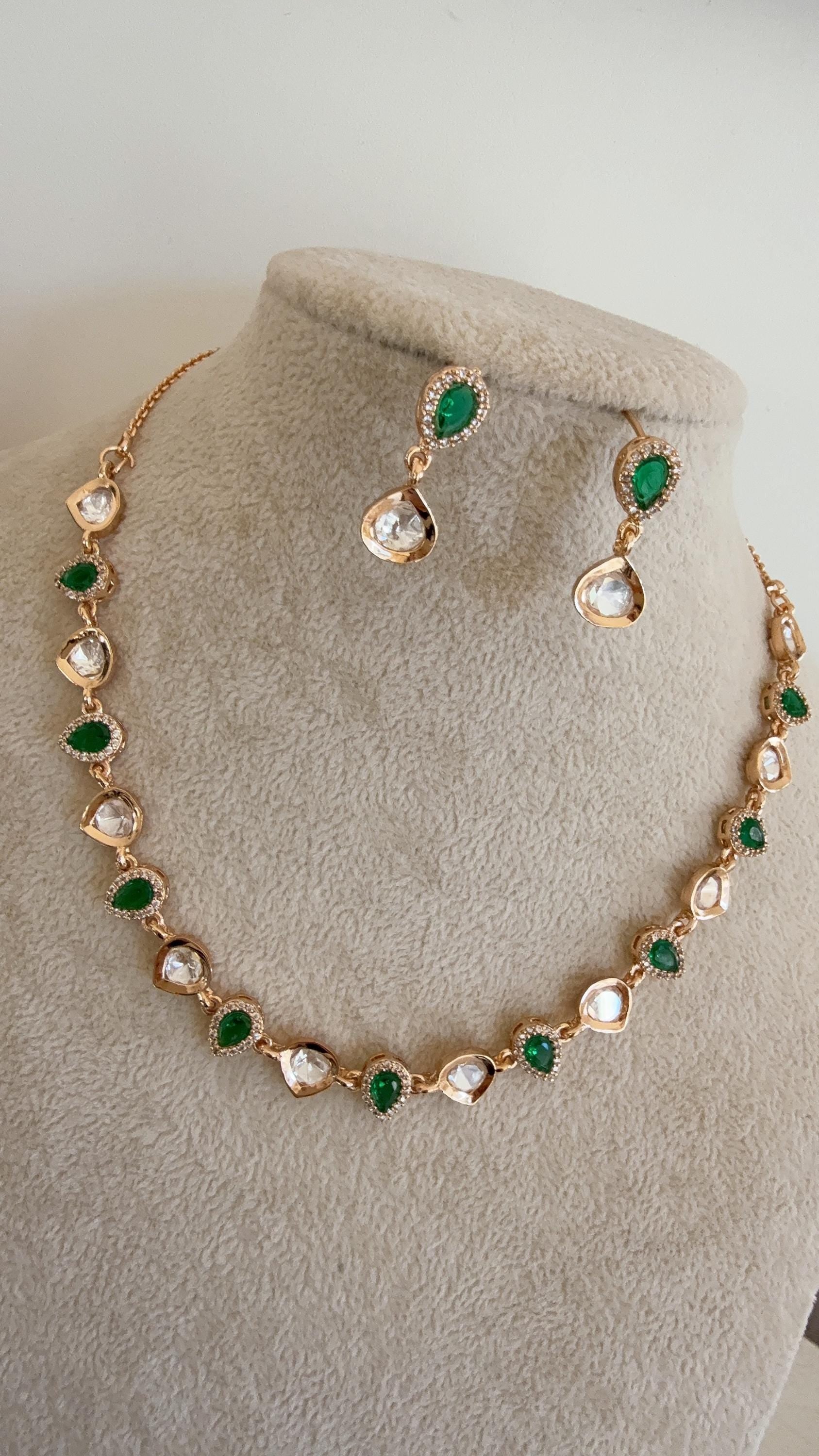 Green Emerald Petite size Kundan Jewelry Moissanite necklace /Necklace Moissanite chain /Indian Bridal Jewelry/Diamond Necklace Gift for Her