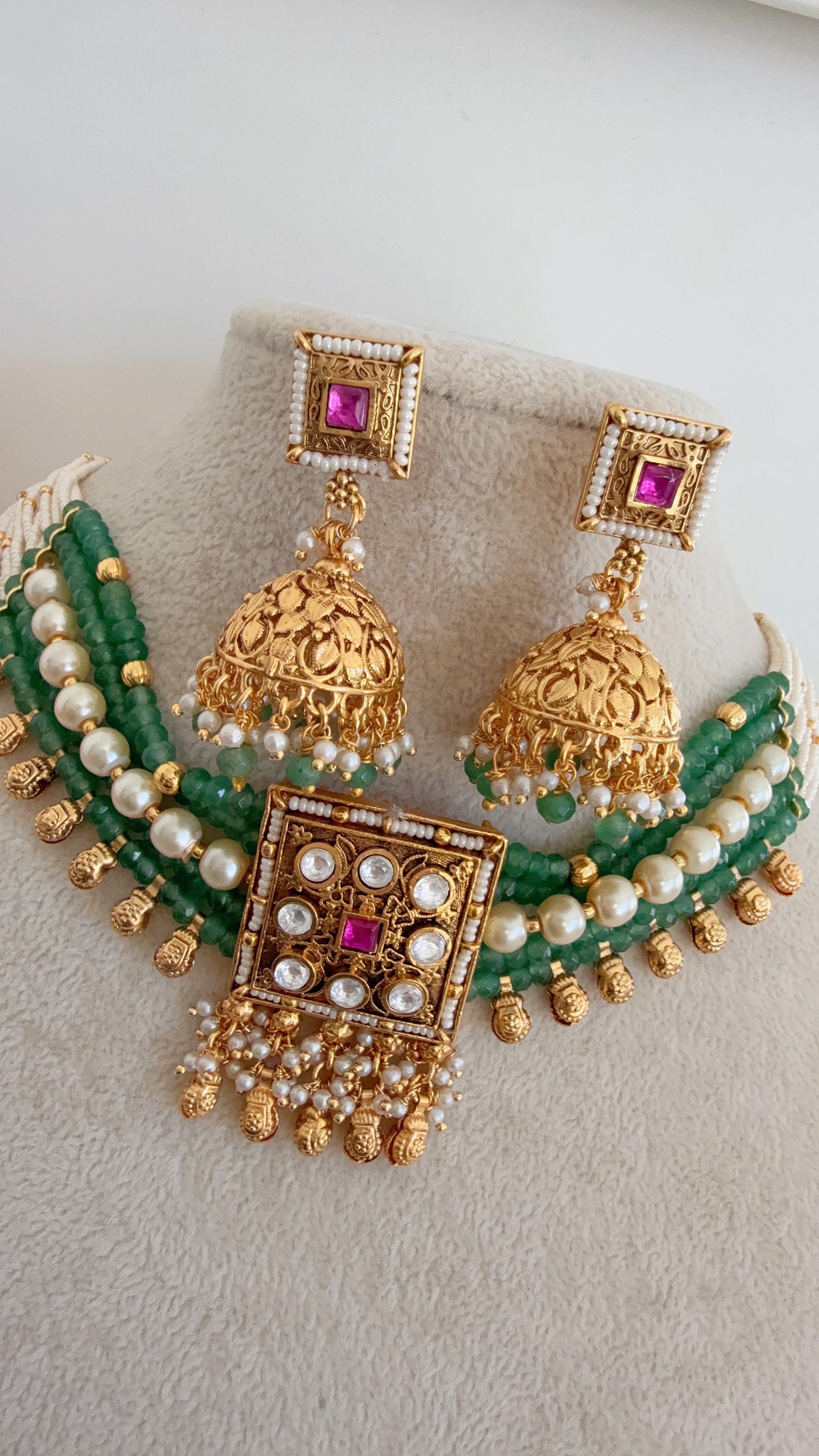 Traditiona lKundan Polki choker with jhumka /Rajwadi finish green Choker Necklace /Temple jewelry/Indian jewelry/Indian Wedding jewelry