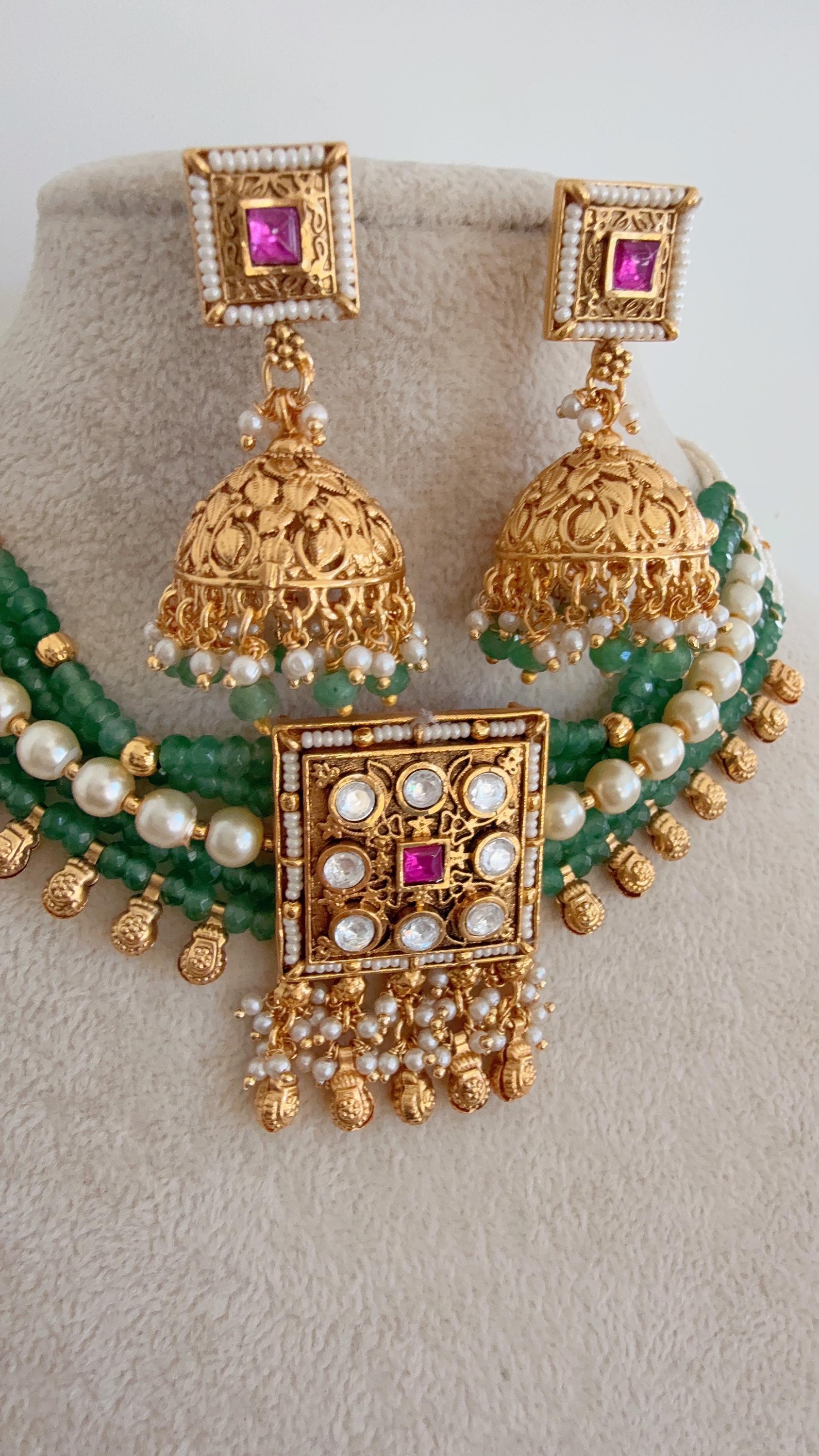 Traditiona lKundan Polki choker with jhumka /Rajwadi finish green Choker Necklace /Temple jewelry/Indian jewelry/Indian Wedding jewelry