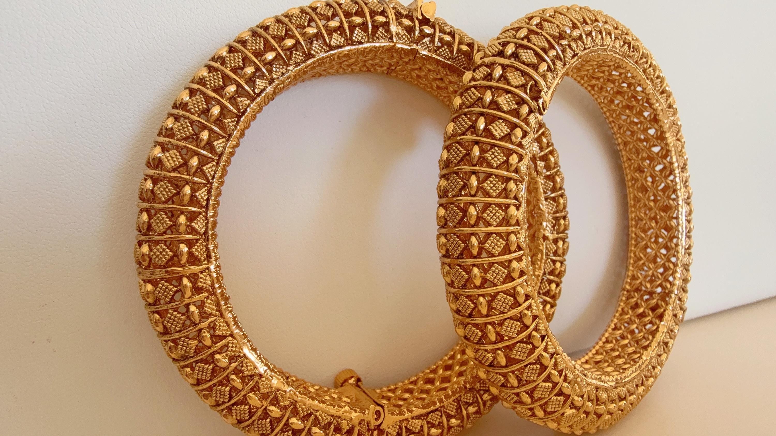 Traditional Gold Plated Bangles Set Of 2/Indian Bangles/Antique gold Kada/Kundan bridal bangles set/kada bangle set/Indian bangles Bracelets
