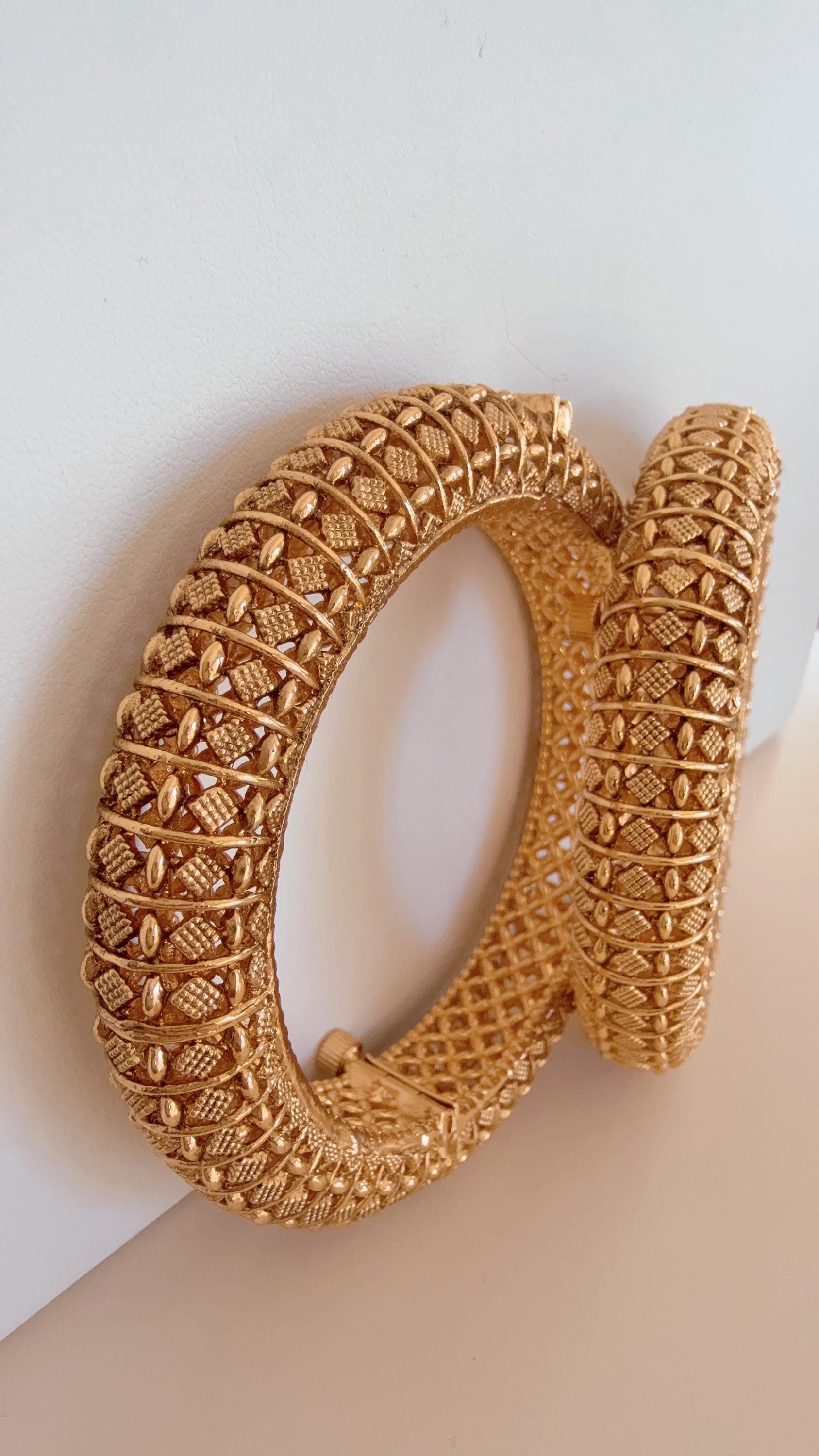 Traditional Gold Plated Bangles Set Of 2/Indian Bangles/Antique gold Kada/Kundan bridal bangles set/kada bangle set/Indian bangles Bracelets