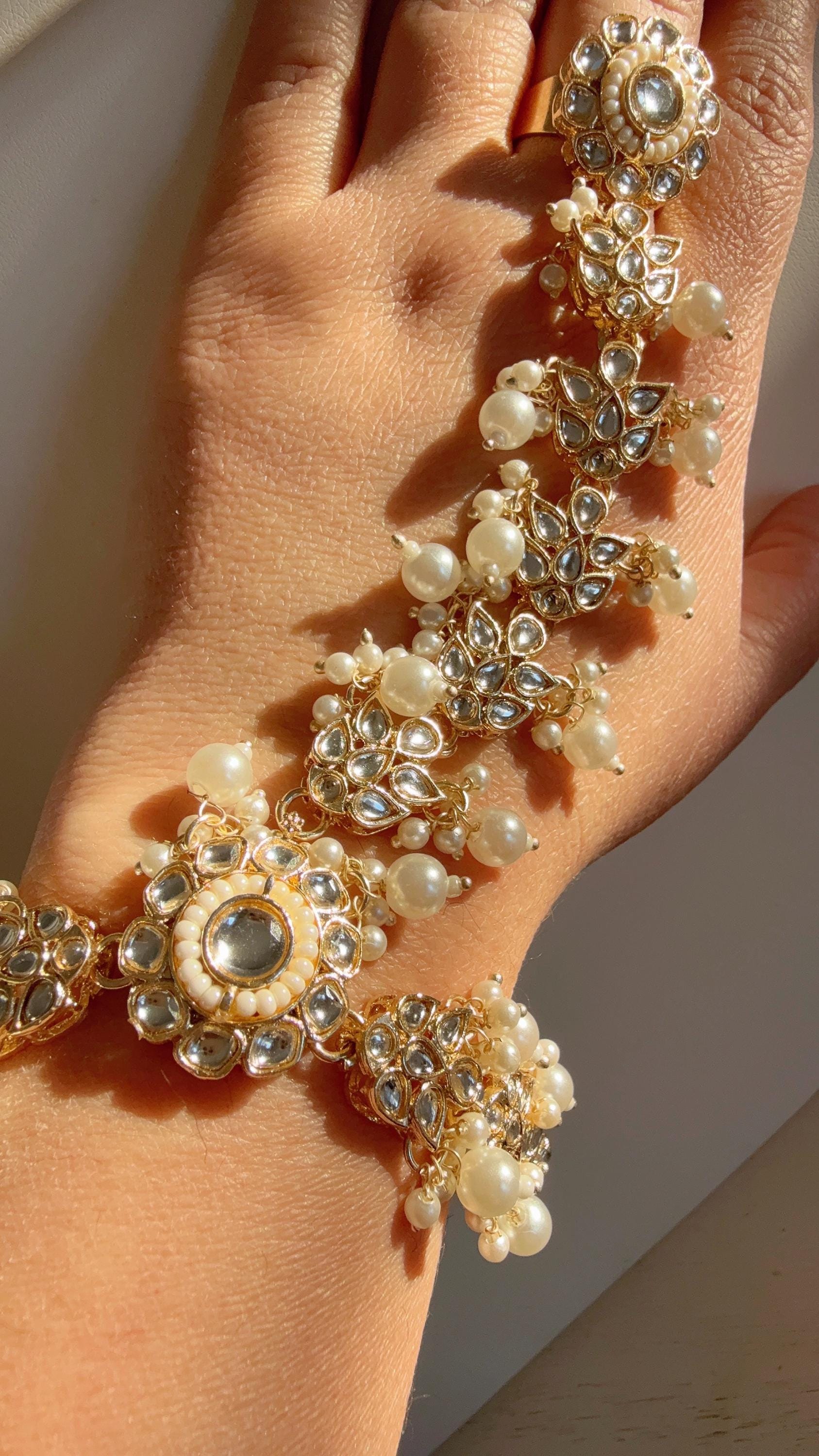 Kundan Hath Paan/Bracelet/Haath phool/Hathh Panja/hand harness/Indian Hand Jewelry//Bridal Jewelry/Indian Wedding jewelry