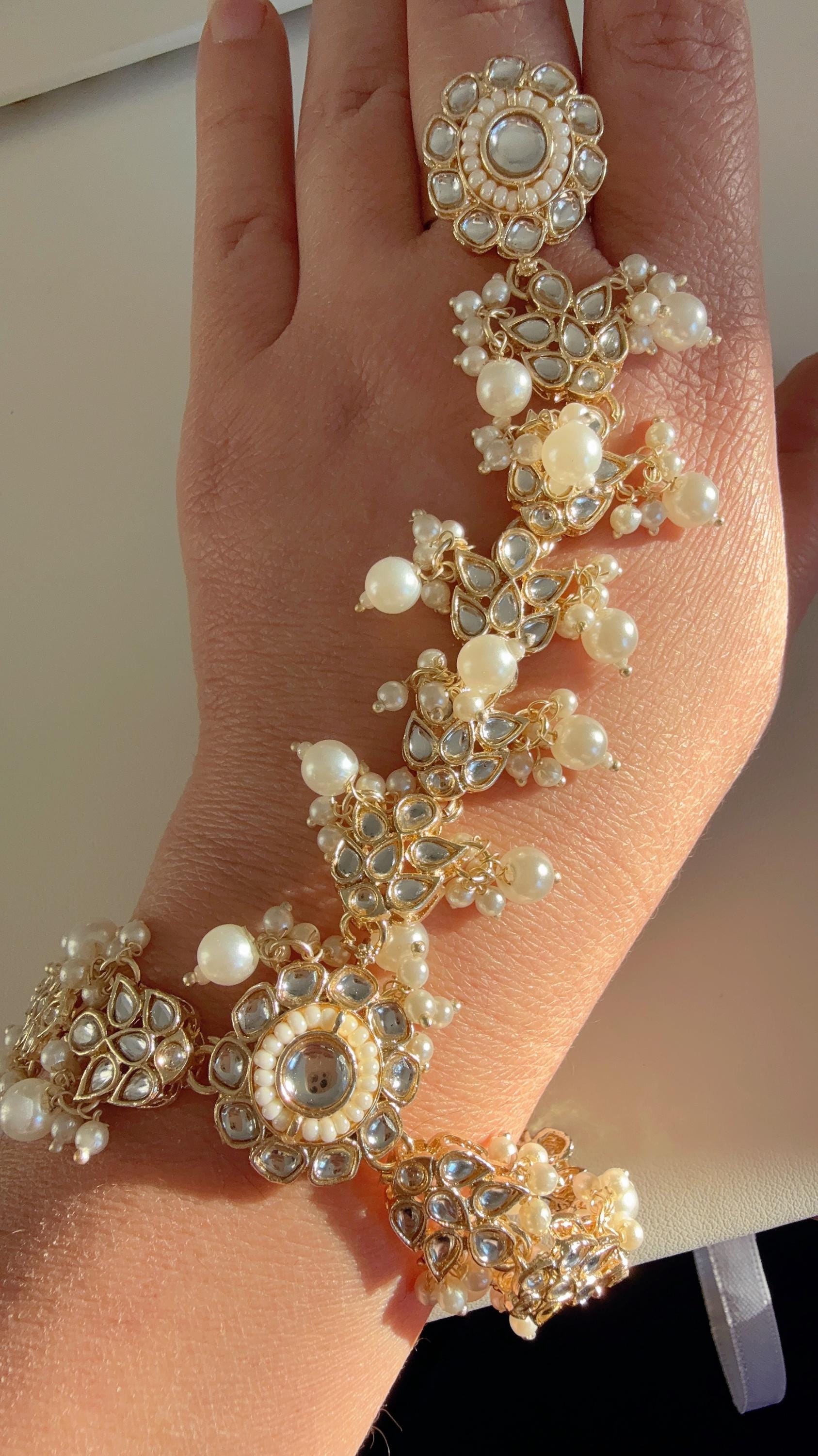 Kundan Hath Paan/Bracelet/Haath phool/Hathh Panja/hand harness/Indian Hand Jewelry//Bridal Jewelry/Indian Wedding jewelry