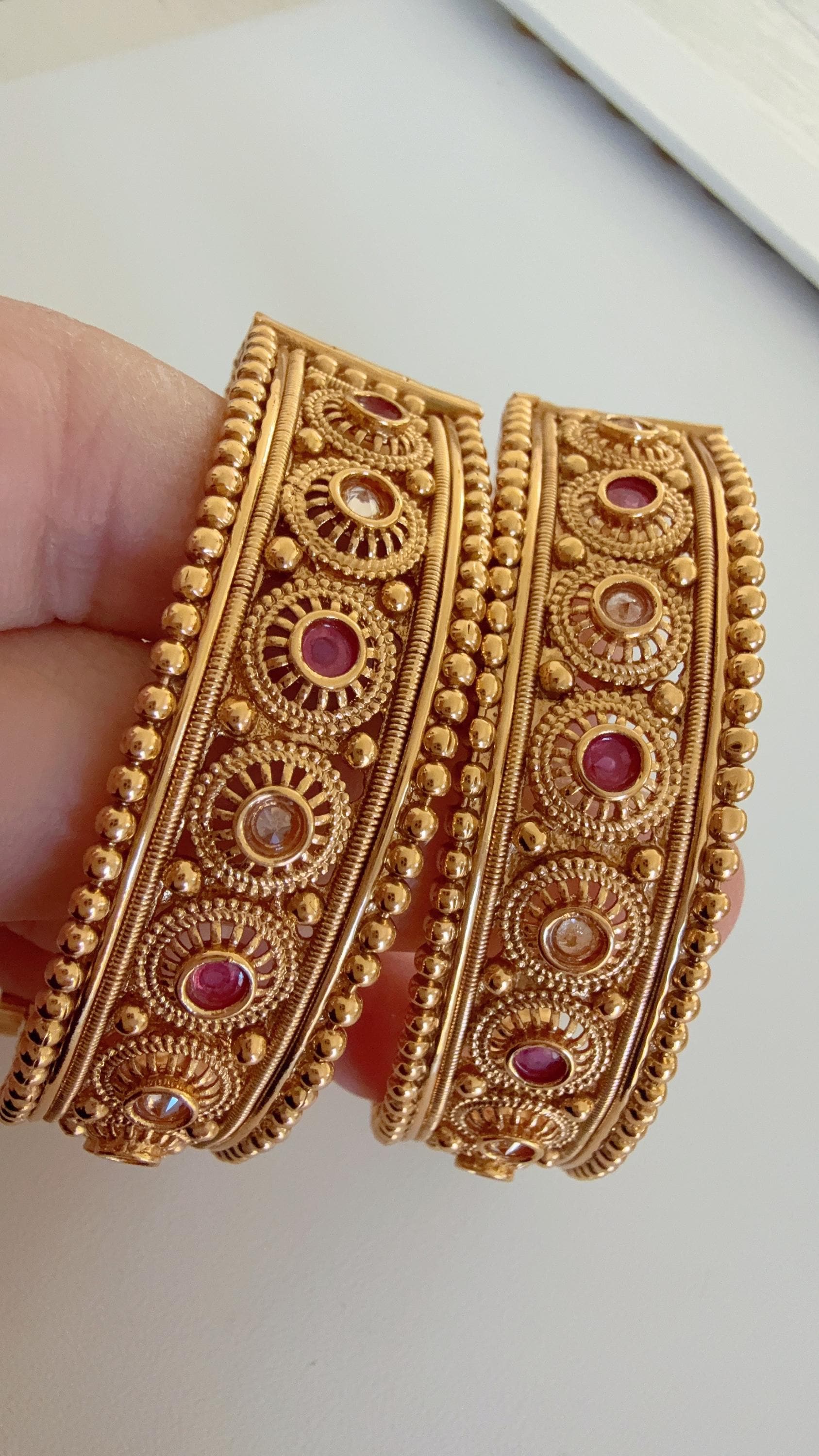Traditional Gold Plated Bangles Set Of 2/Indian Bangles/Antique gold Kada/Kundan bridal bangles set/kada bangle set/Indian bangles Bracelets