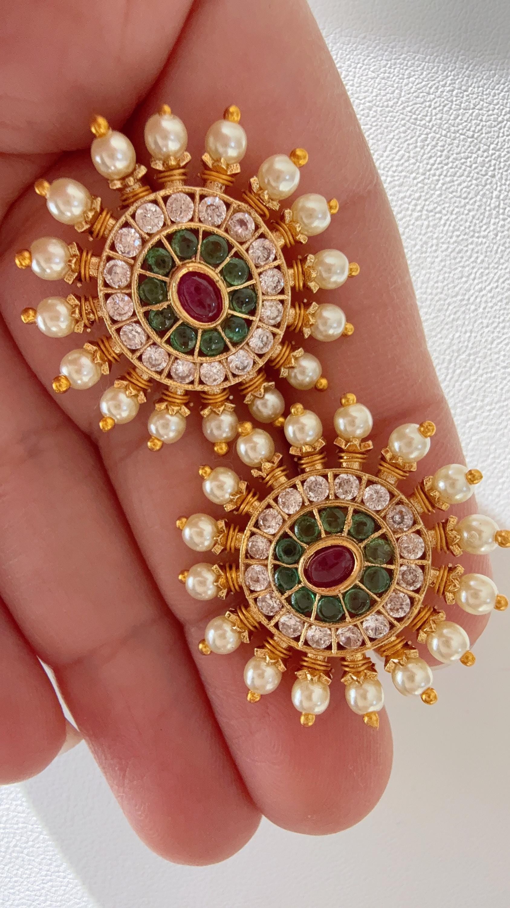 Kundan Stud Diamond Earrings /Indian Studs/Indian Jewelry/Ruby Green Studs/Statement Stud Earring/Kundan Stud Earrings