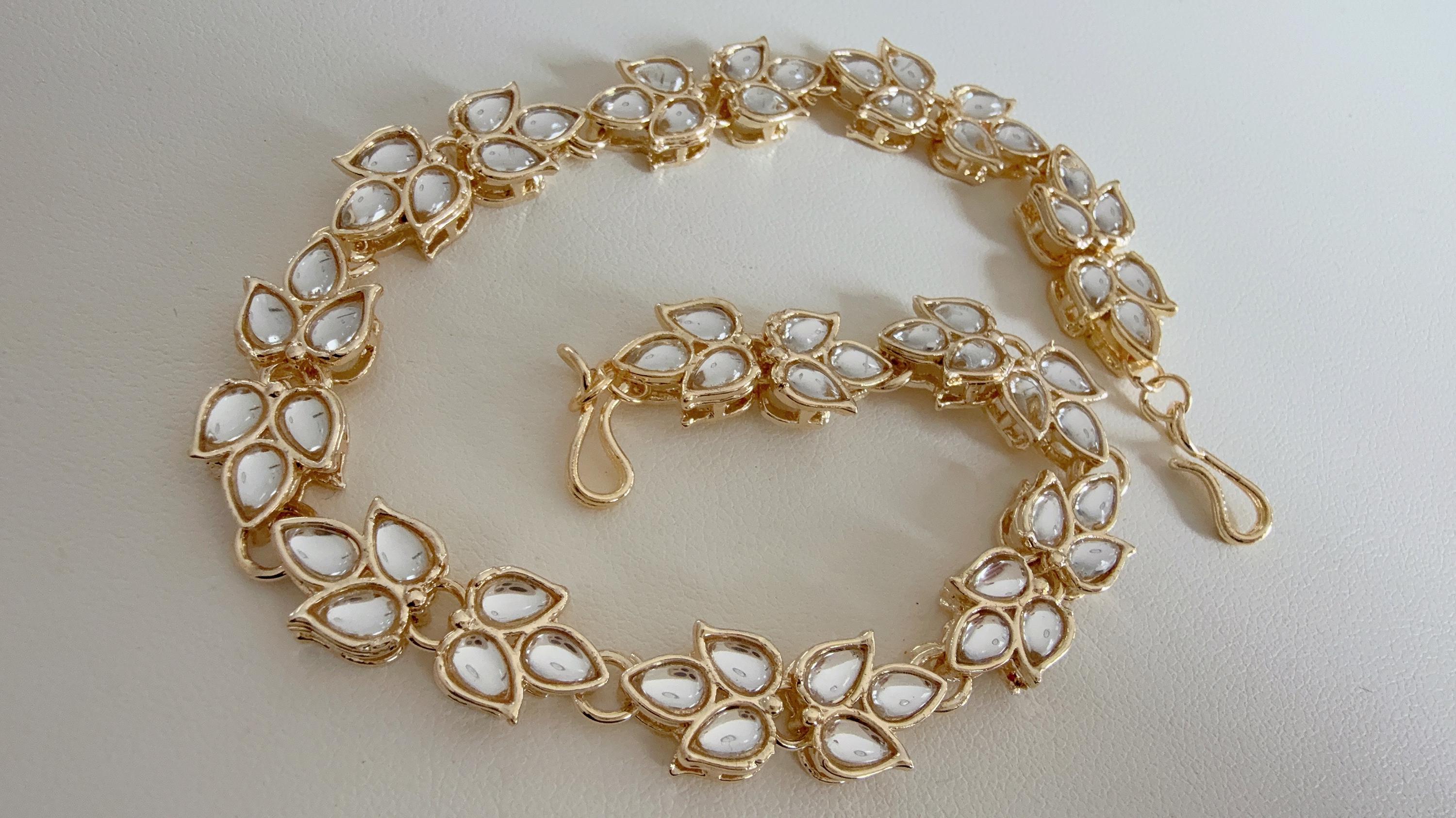 Kundan Pearl Sheesh Phool/matte gold Kundan Head Band//Sheesh patti/Matha phool/Indian Bridal Jewelry/Bridal Matha Patti