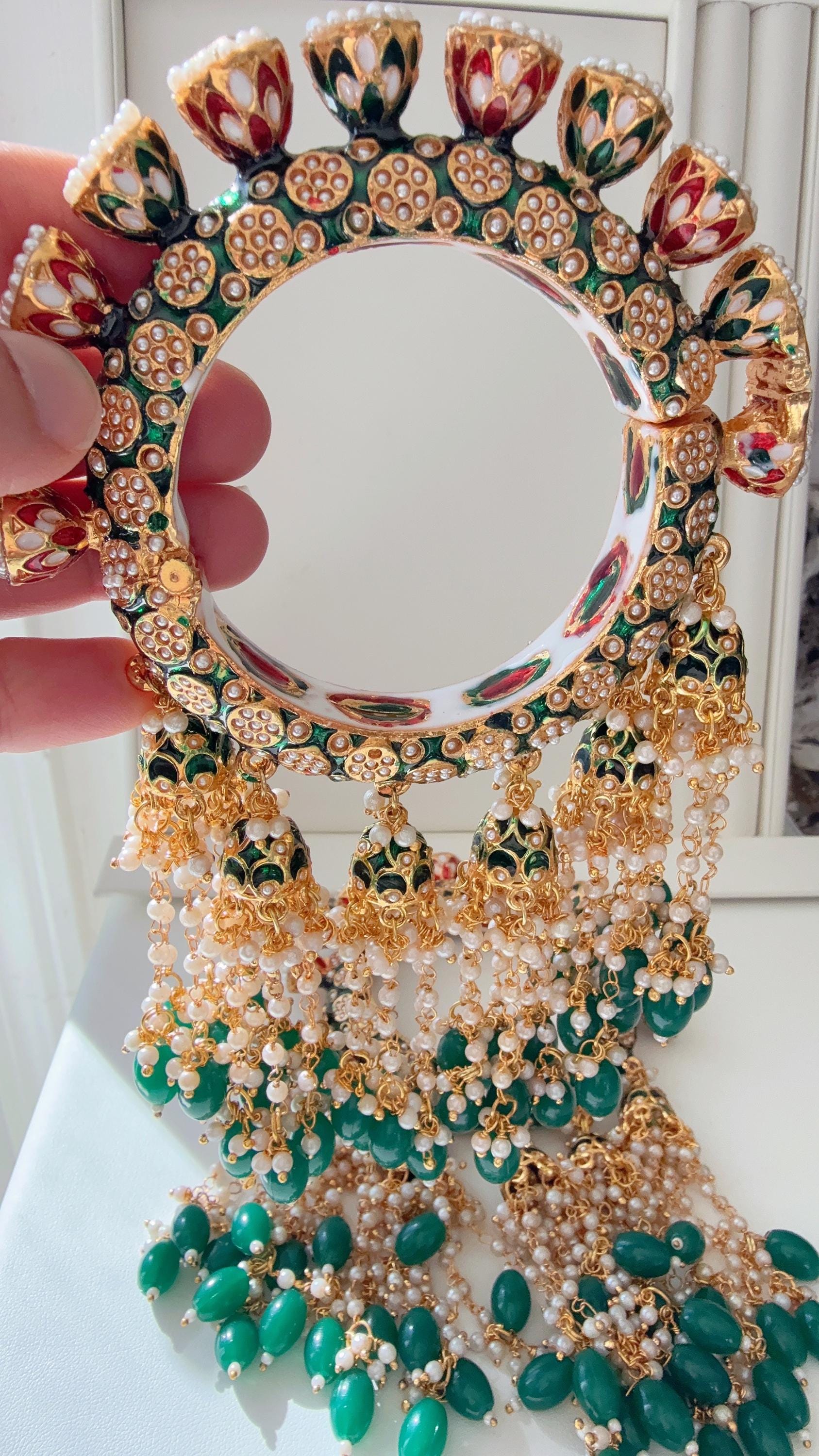 New arrival Bridal Rajwadi Kada with kalira jhumka / Sangeet Kada/ Emerald Rajwadi Kada /Indian Wedding jewelry/Green Kundan bridal bangles