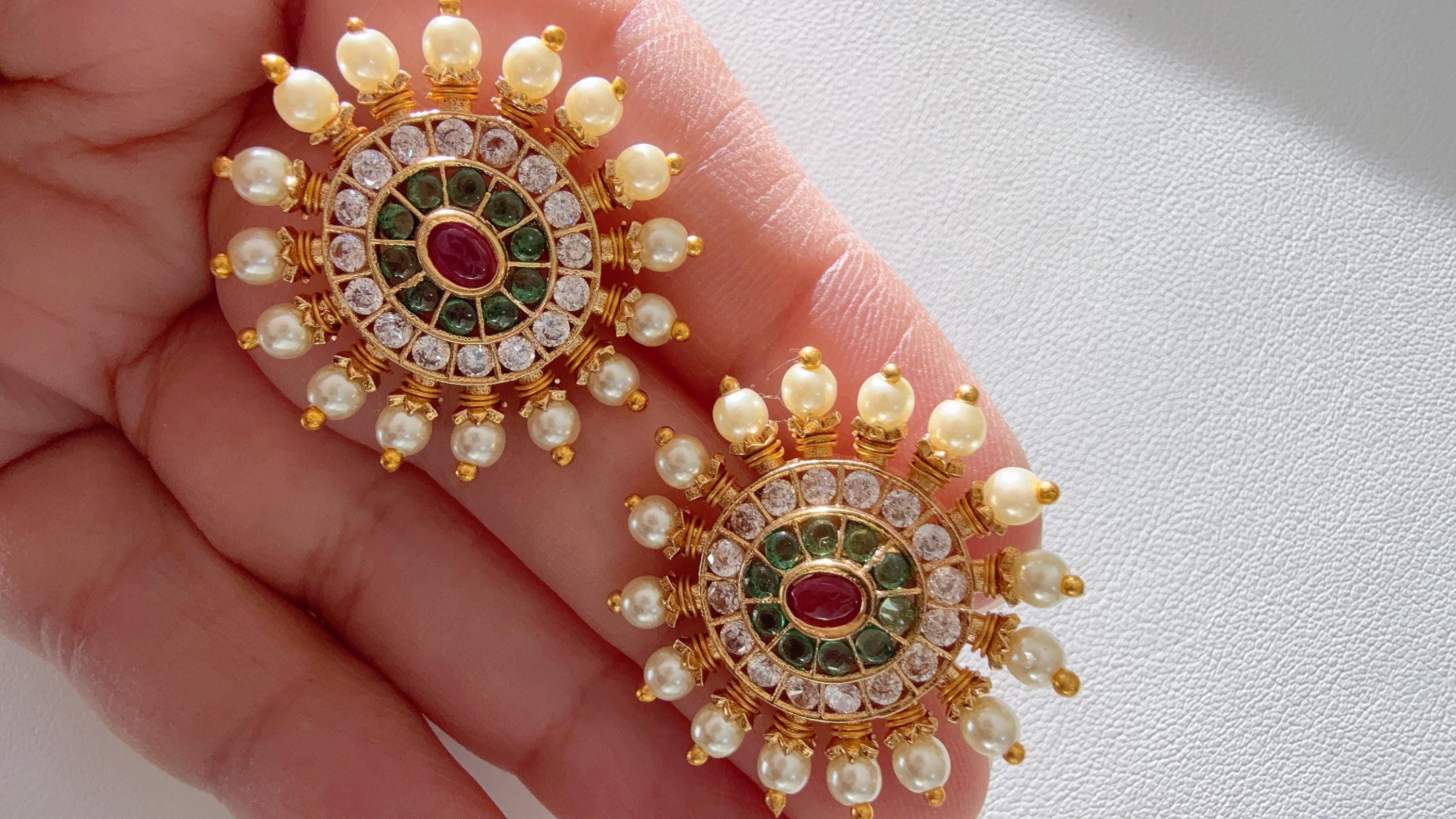 Kundan Stud Diamond Earrings /Indian Studs/Indian Jewelry/Ruby Green Studs/Statement Stud Earring/Kundan Stud Earrings