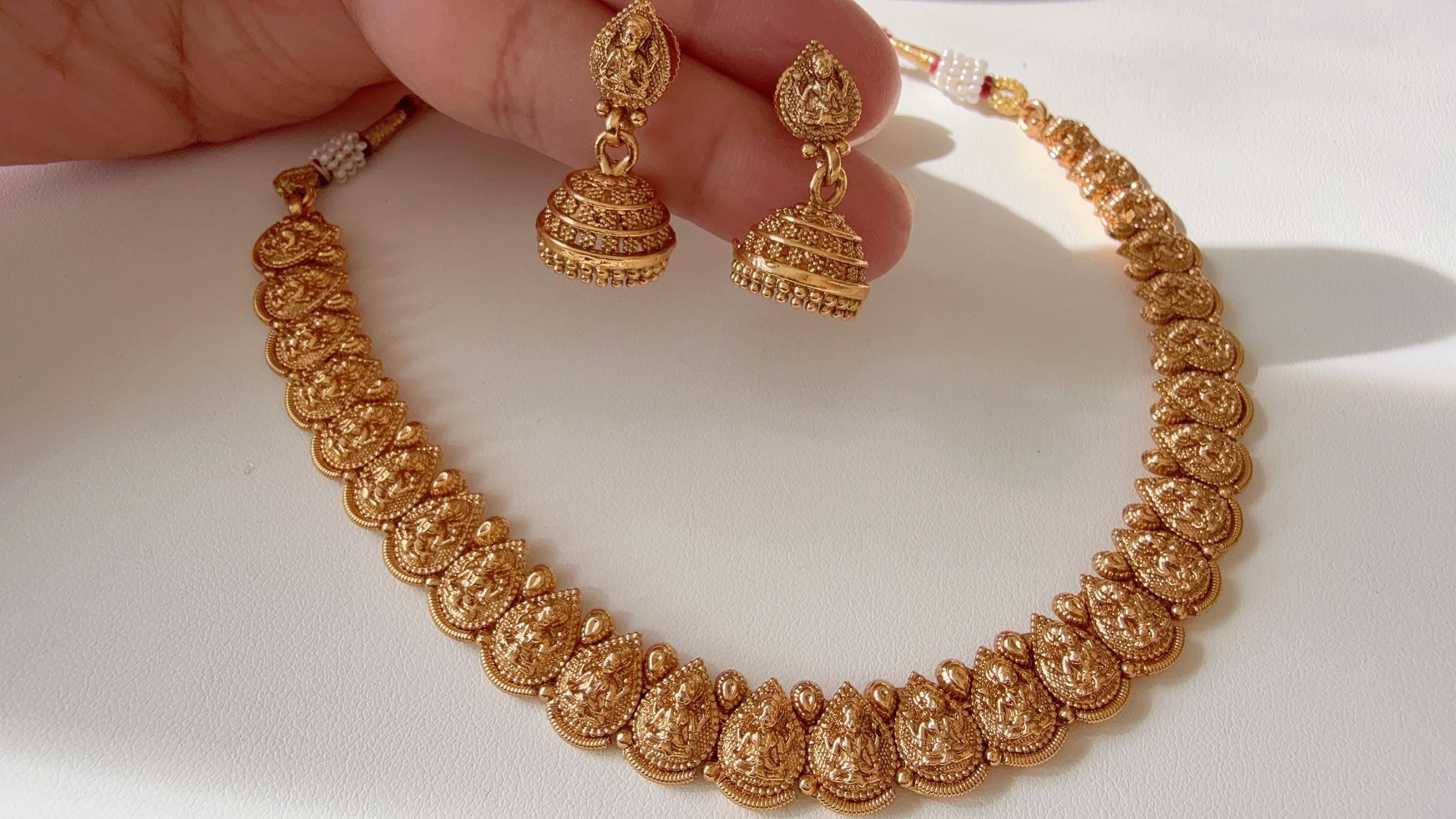 Antique Gold Necklace with small jhumki /Indian wedding jewelry/South Indian Jewelry/Wedding necklace/Temple Jewelry