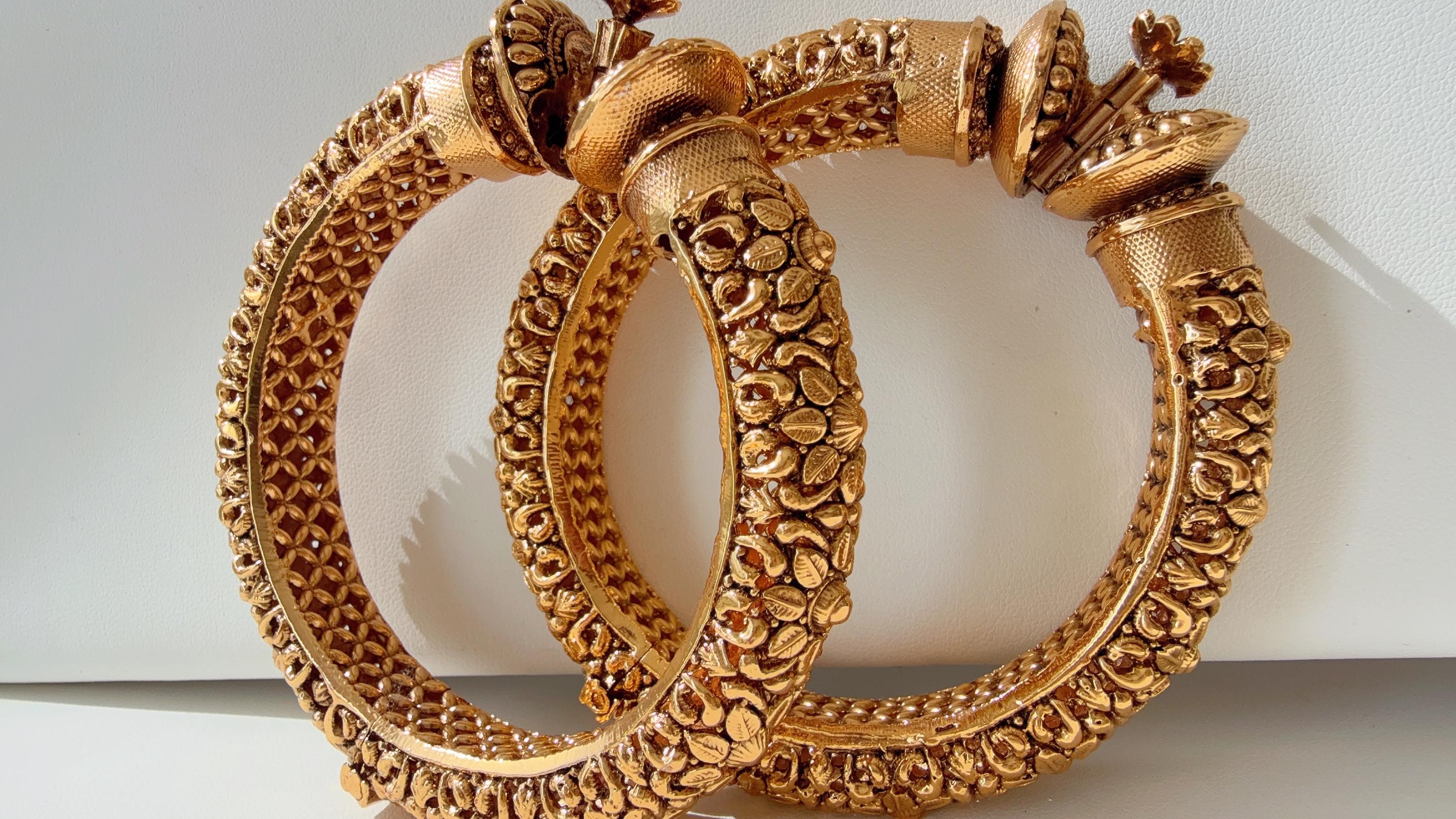 Gold Kada Bangles bangle/Indian Bangles/Antique gold Kada/Kundan bridal bangles set/Gold Kada/Indian bangles Bracelets