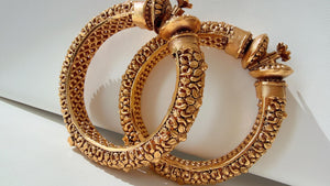 Gold Kada Bangles bangle/Indian Bangles/Antique gold Kada/Kundan bridal bangles set/Gold Kada/Indian bangles Bracelets