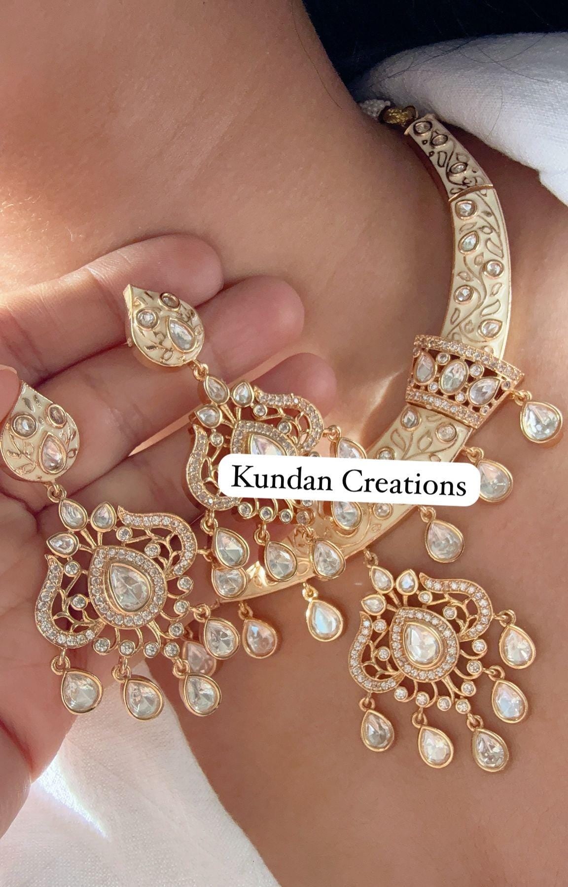 Moissanite kundan Green hasli necklace set with chand bali earrings/Diamond Hasli / Rajwadi Green Hasli /Indian Wedding jewelry