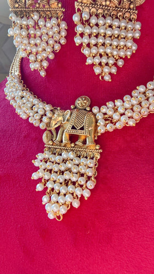 Elephant Choker Necklace /Indian Choker /Guttapusalu necklace /Temple jewelry/South Indian jewelry/Indian Wedding jewelry
