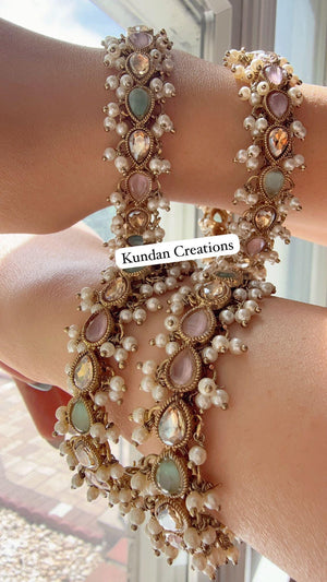 Mint pink Kundan Bangles/Polki Kundan Pearl Bangles Set(4 Pc) /Indian Jewelry/ mint pink Kundan Bangles/Mint pink bangles/Indian Bangles