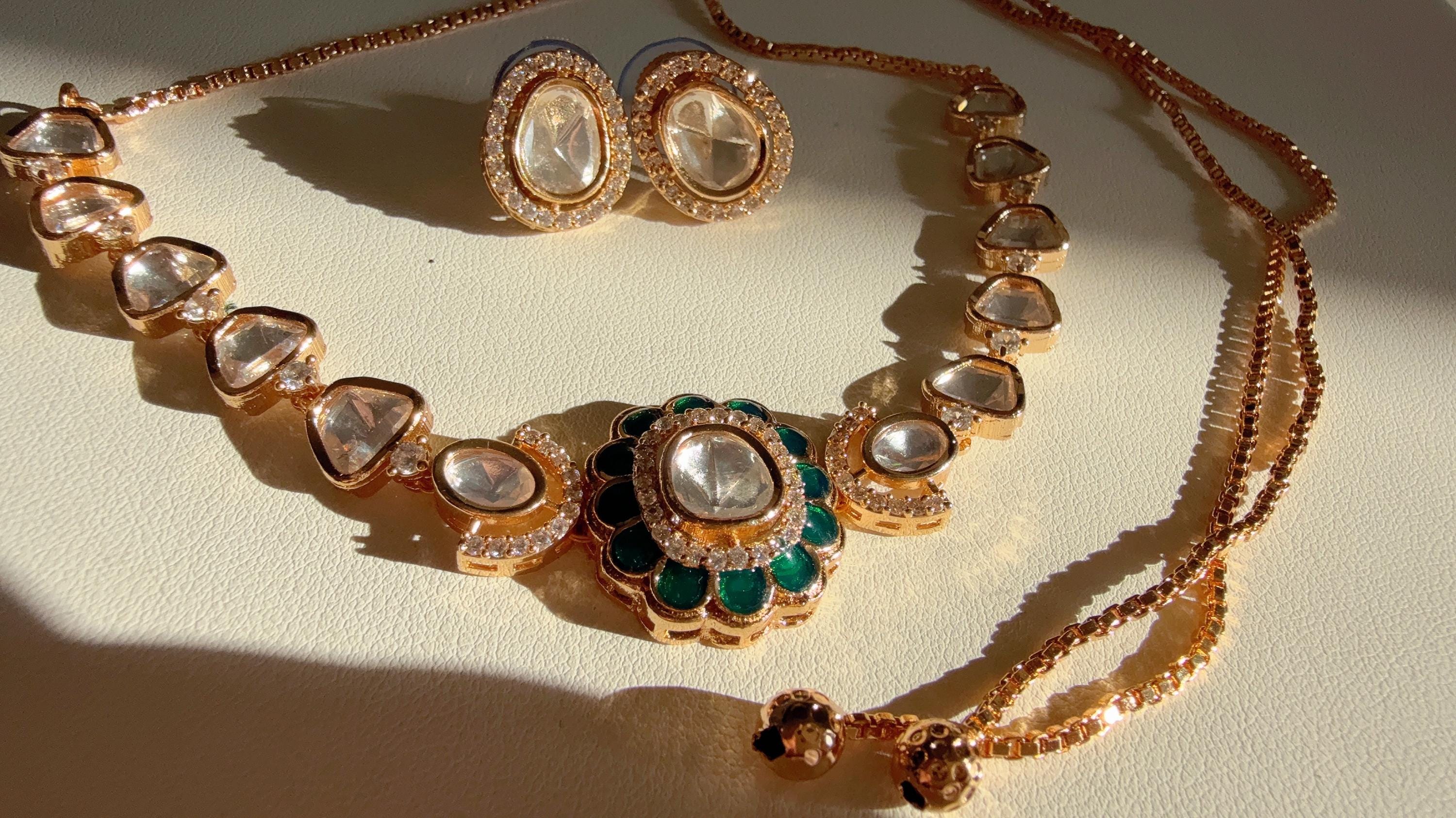 Emerald Sabyasachi-inspired Moissanite Kundan choker Necklace Set/Kundan Moissanite choker set / Indian Jewelry/ Indian Wedding jewelry