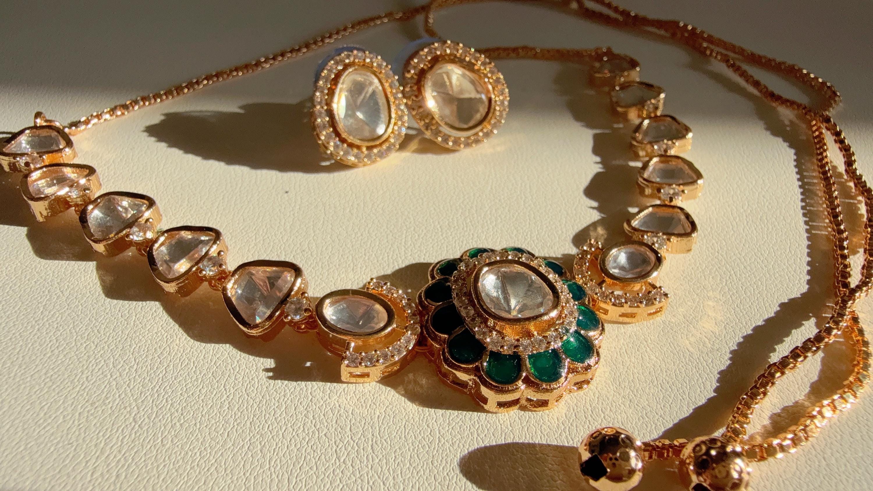Emerald Sabyasachi-inspired Moissanite Kundan choker Necklace Set/Kundan Moissanite choker set / Indian Jewelry/ Indian Wedding jewelry
