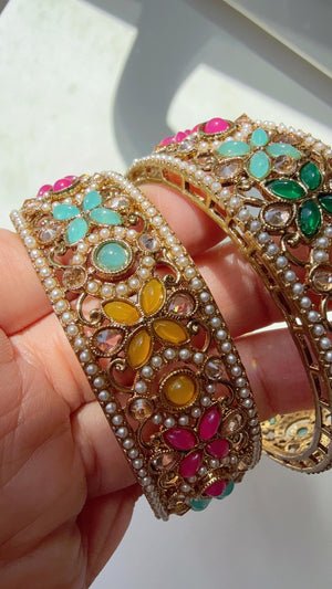 Indian Antique Multi Bangles kada pair / Bridal Multi color Bangle set/Gold Plated Wedding Bangles/Mix n Match bangles/Indian jewelry