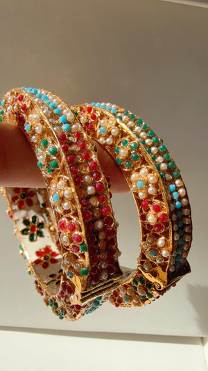Rajwadi Jadau Statement Multi pearl Kada/Antique gold Kada/Kundan bridal bangles set/Gold Kada/Indian bangles /Indian Wedding jewelry