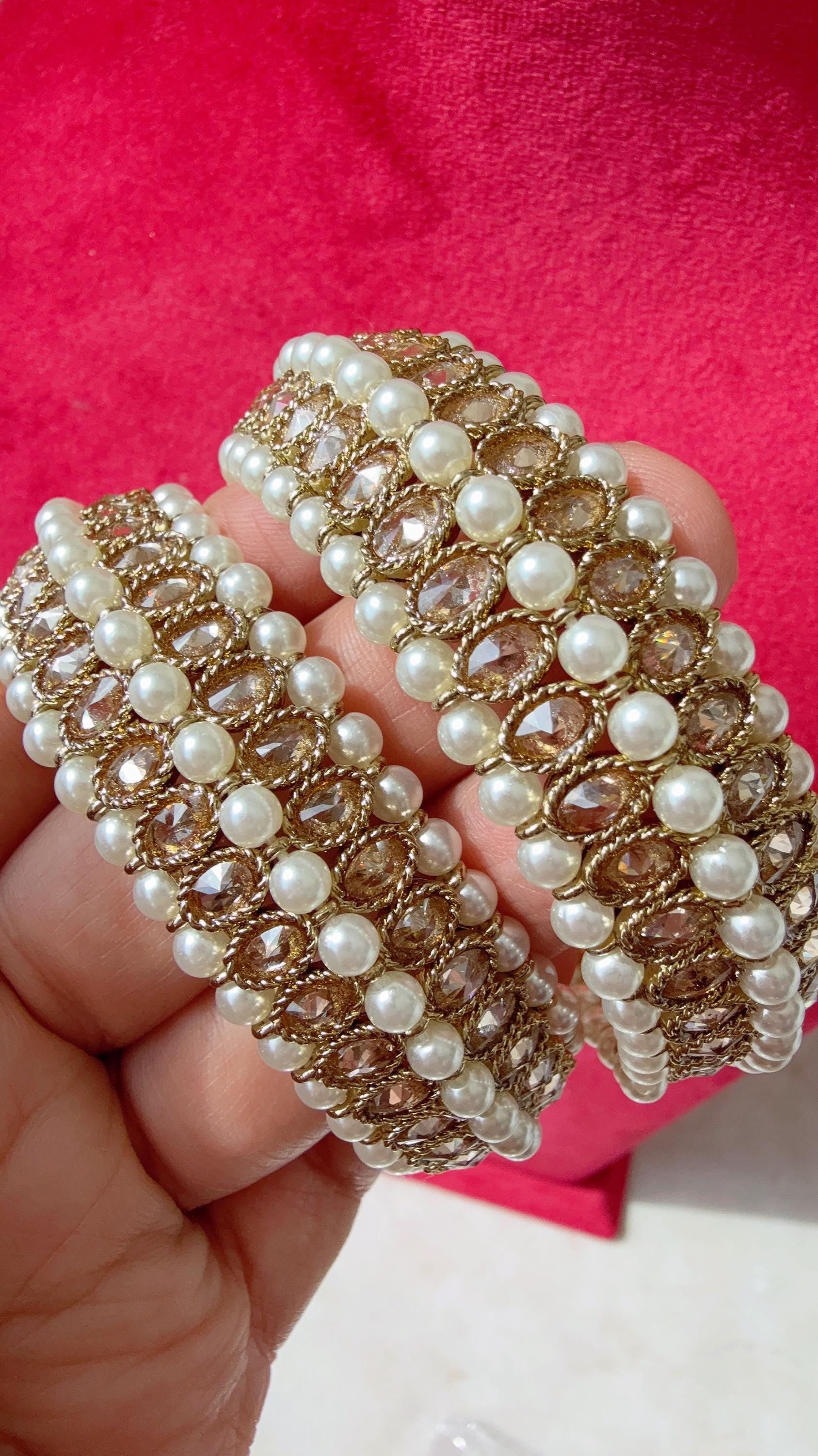 Gold Kundan Polki Bangles pair/Polki Kundan antique finish Pearl Bangles /Indian Jewelry// Kundan Bangles/gold kundan bangles/Indian Wedding