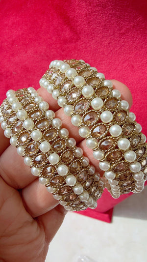 Gold Kundan Polki Bangles pair/Polki Kundan antique finish Pearl Bangles /Indian Jewelry// Kundan Bangles/gold kundan bangles/Indian Wedding
