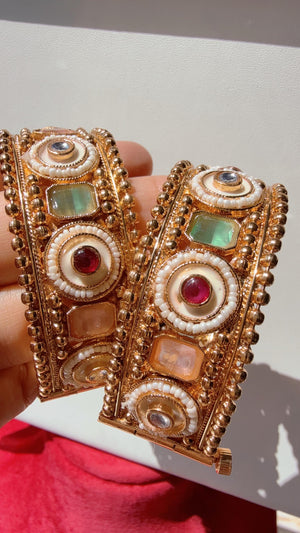 Openable Rajwadi multi color single wide kada /Antique gold Kada/Kundan bridal Kada /Mint pink Kada/Indian bangles /Indian Wedding jewelry