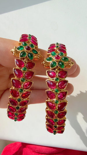 Kemp Ruby green Openable Gold kada /Antique gold Kada/Kundan bridal bangles set/Gold Kada/Indian bangles Bracelets
