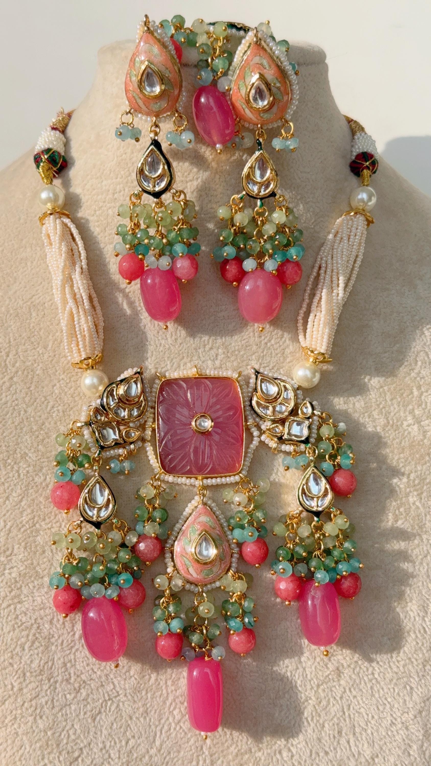 Uncut Polki Diamond Choker Moissanite Polki Necklace Sabyasachi inspired Jewelry Set/Polki Kundan Mint pink Necklace with earrings Tikka